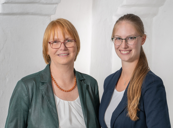 Dr. Heike Zeriadtke und Annika Zeriadtke.